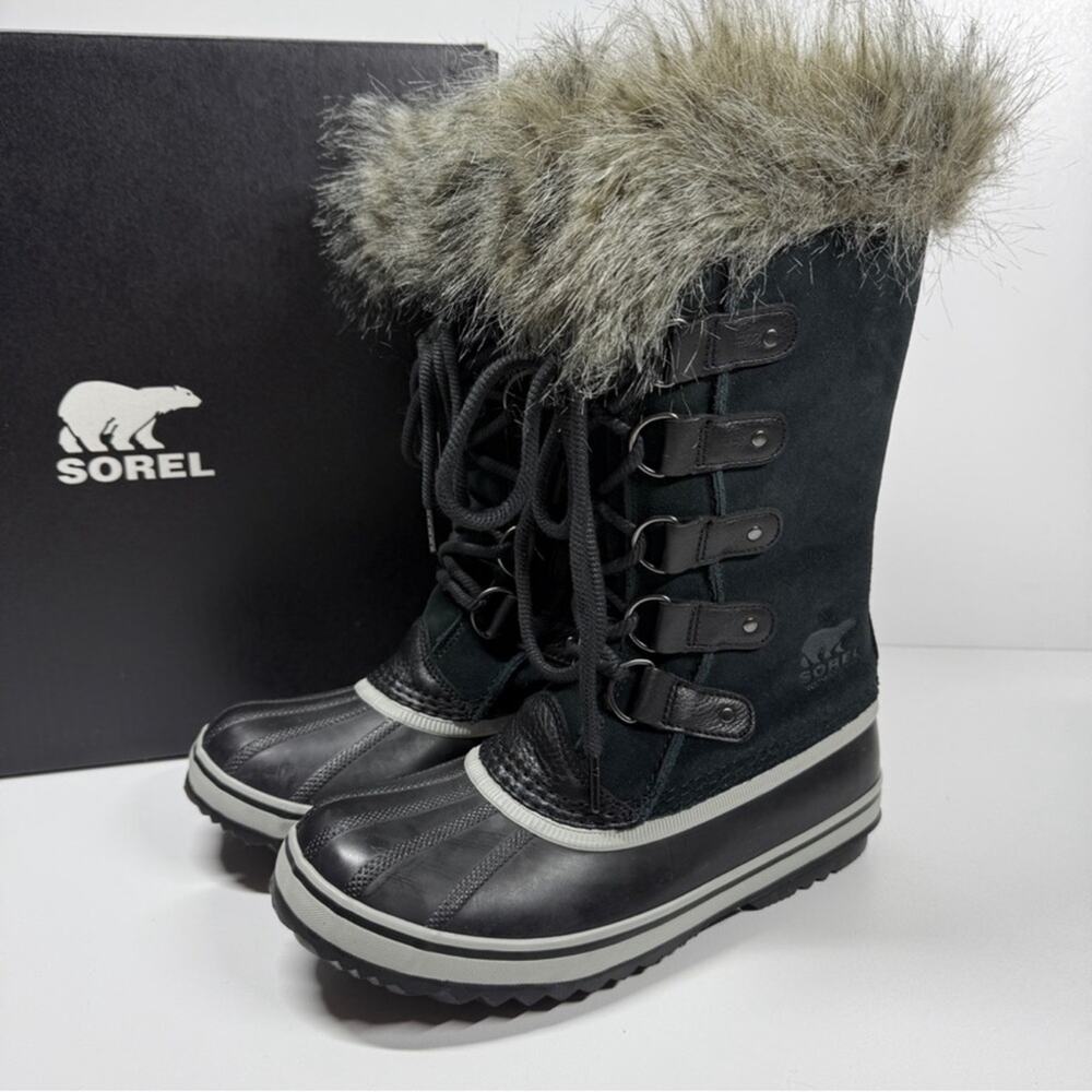 NIB Sorel Joan of Arctic Black Suede Leather Faux Fur Collar Winter Boots Size 9